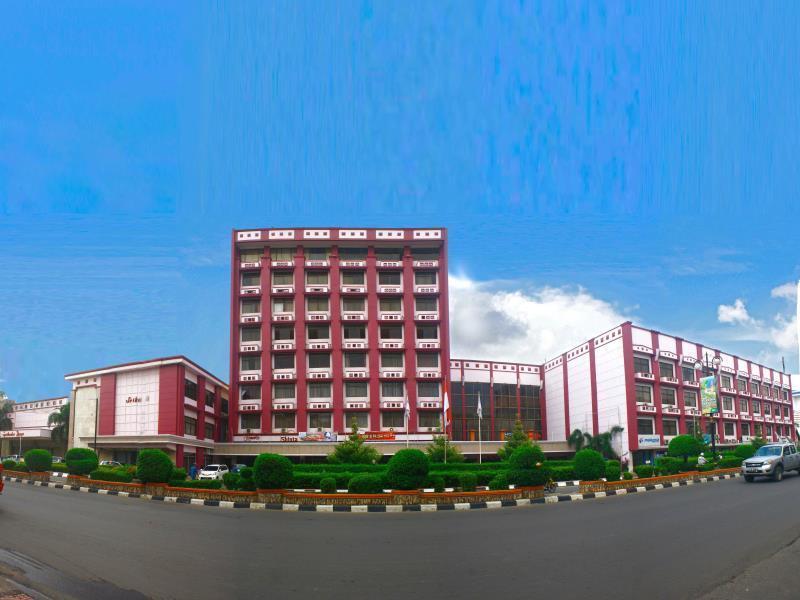Hotel Sandjaja パレンバン エクステリア 写真