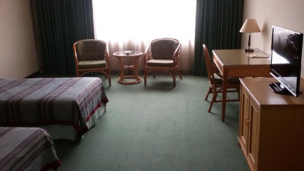 Hotel Sandjaja パレンバン エクステリア 写真